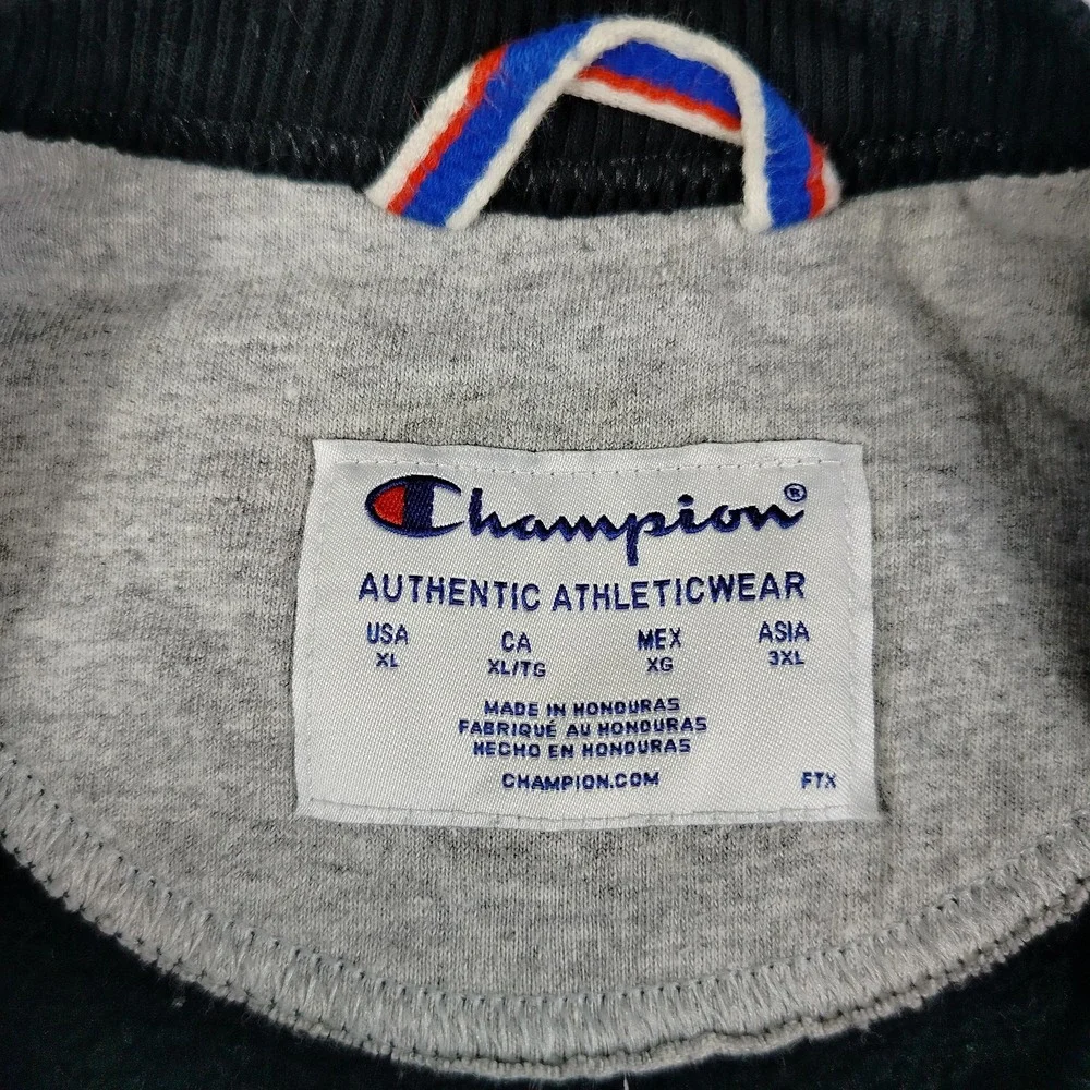 Champion Sweatshirt Mens XL Black Script Logo Fleece Pullover Crewneck Gym